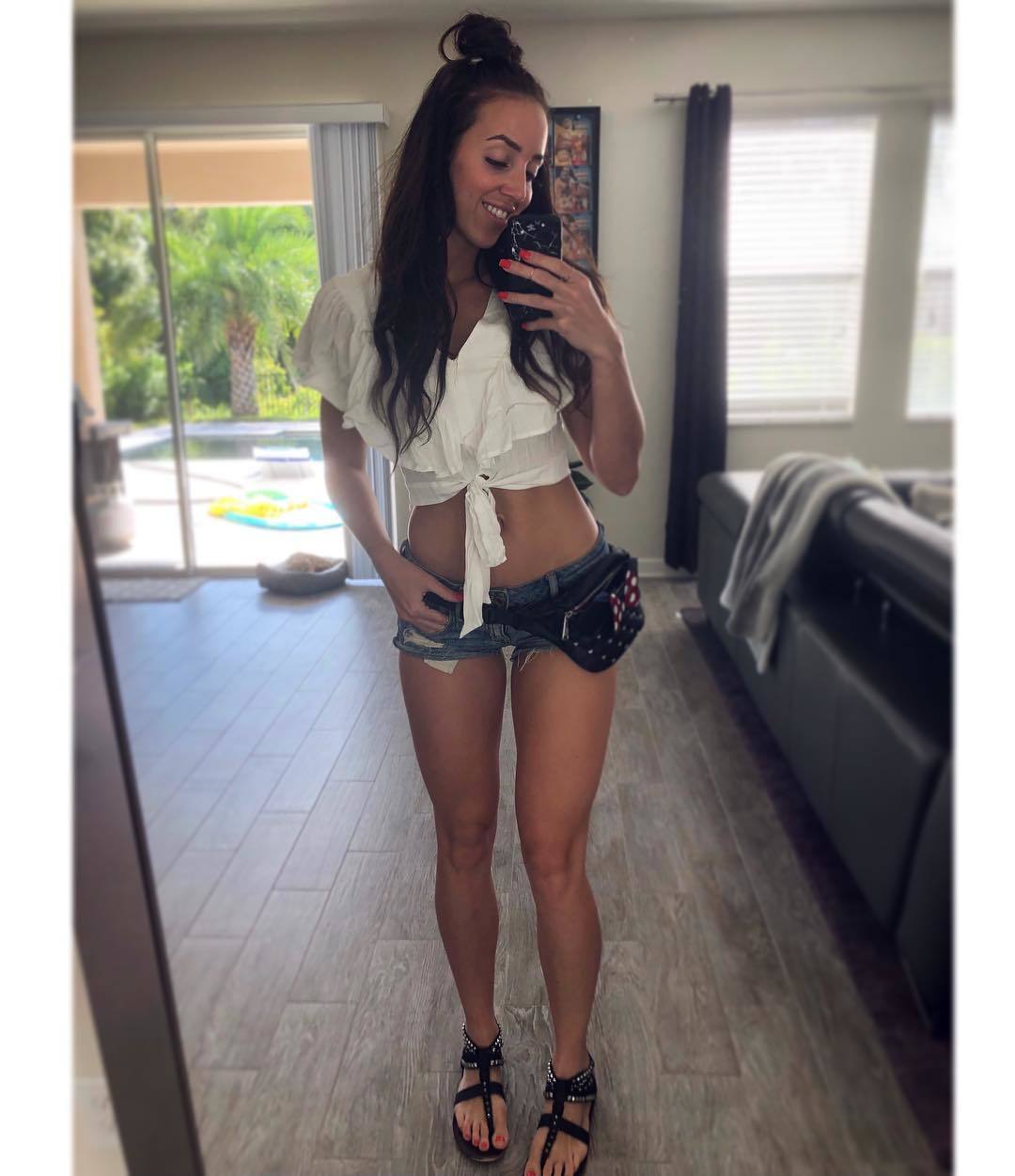 Chelsea Green's Feet