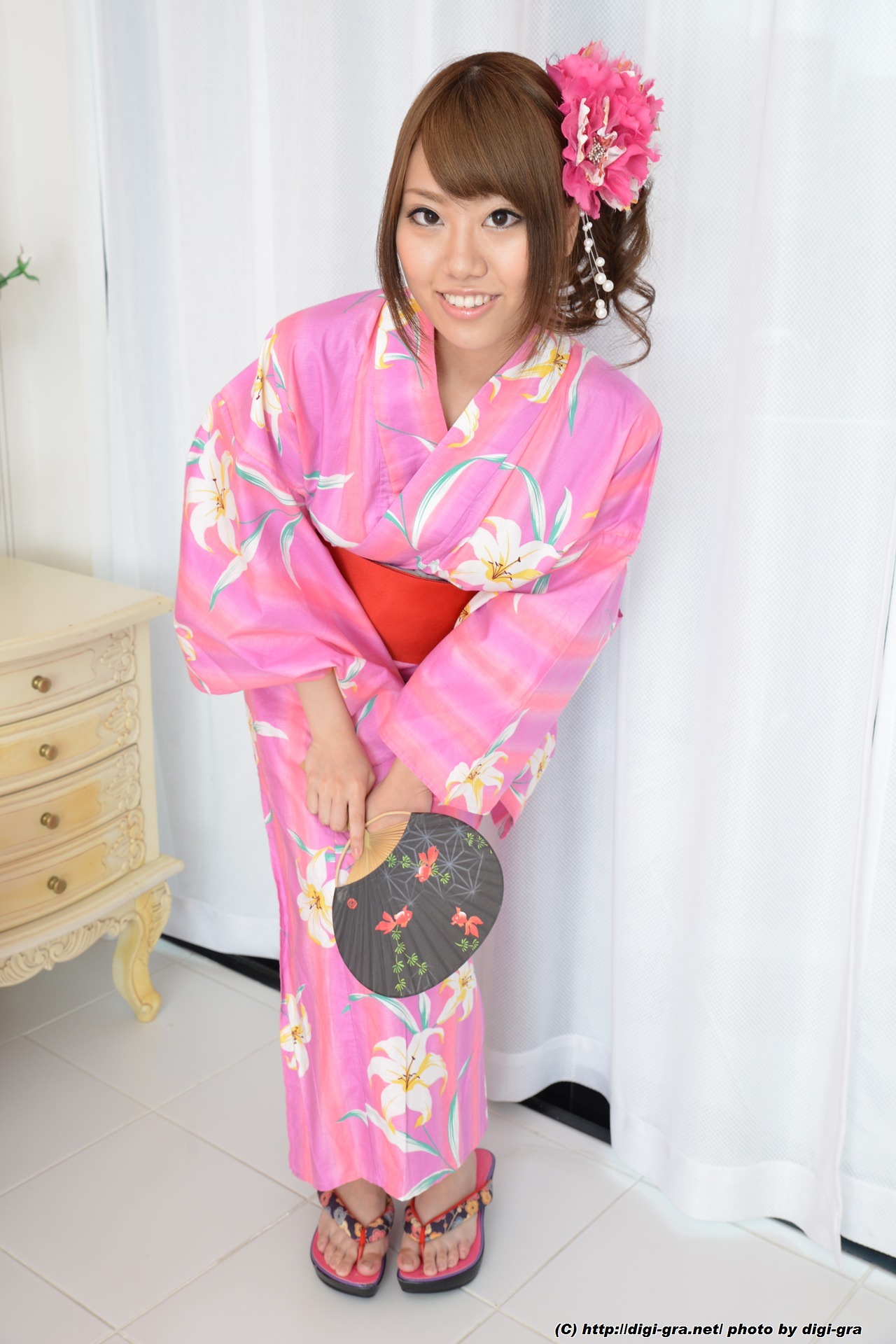 Chisa Hoshino's feet