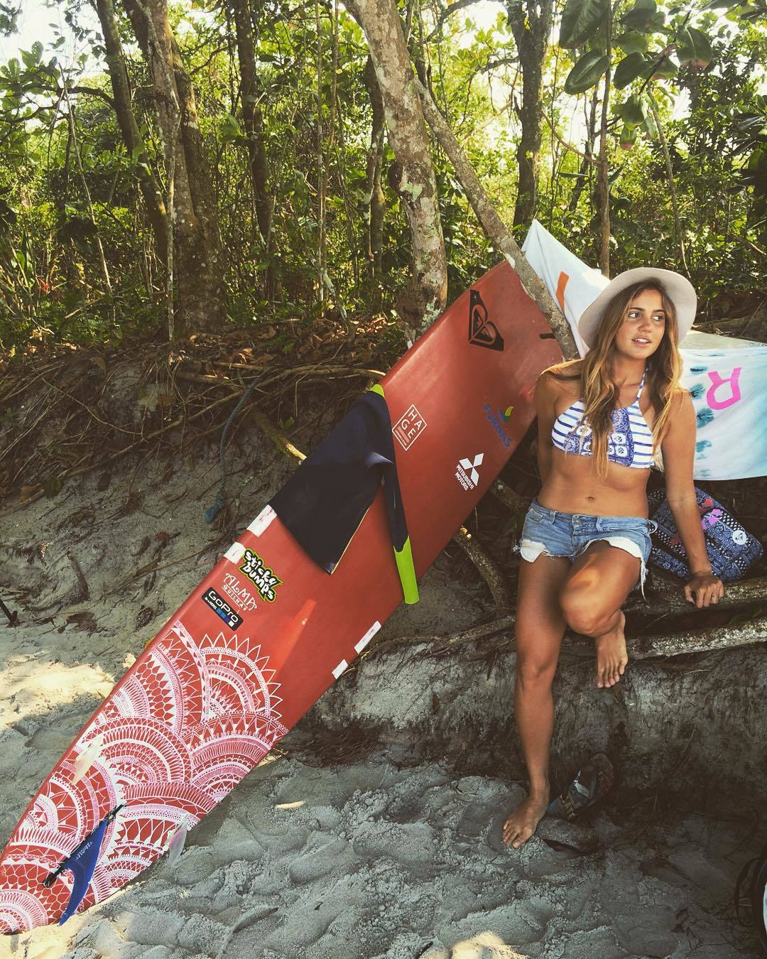 Feet of Chloé Calmon