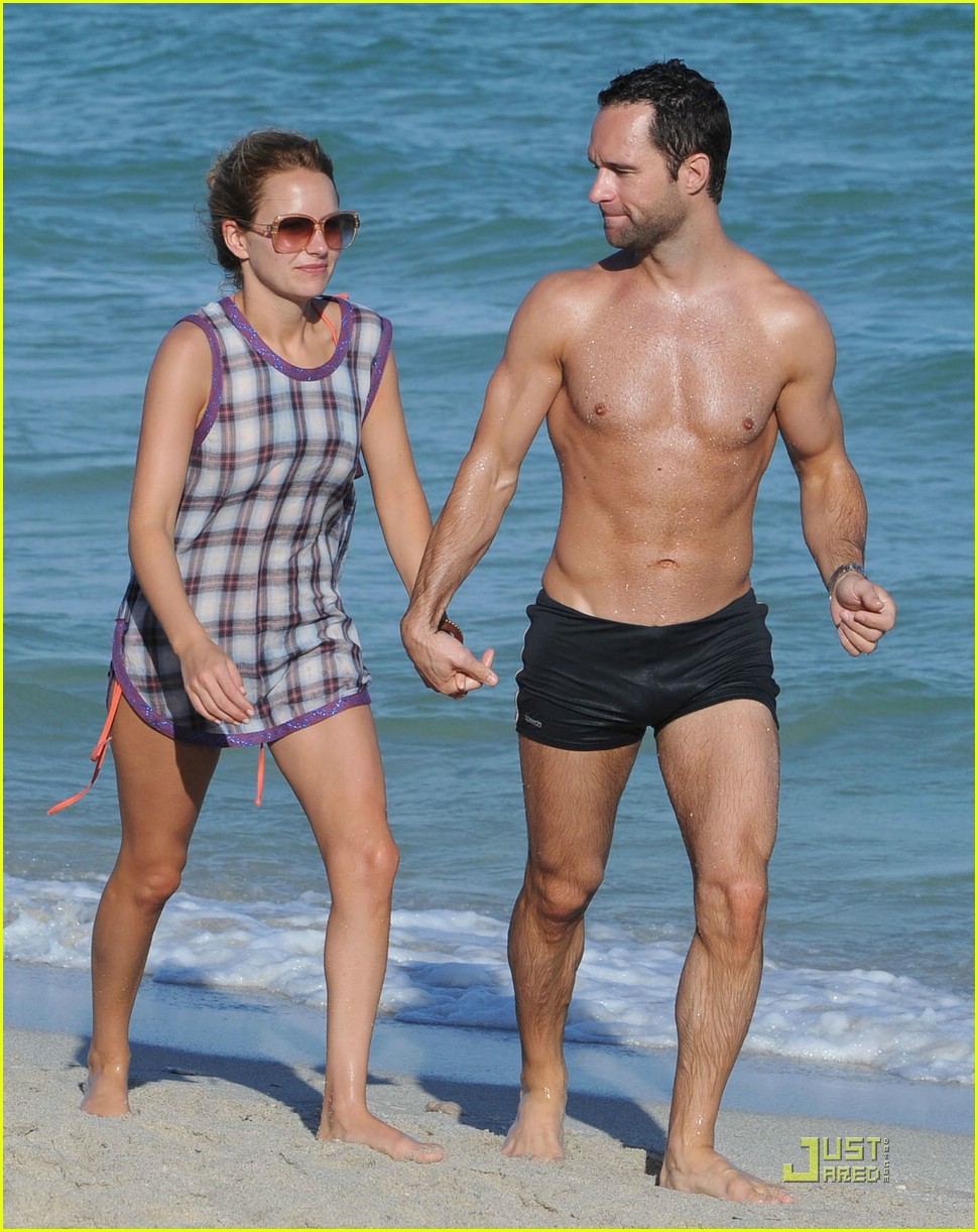 Watch Chris Diamantopoulos video Watch Chris Diamantopoulos video
