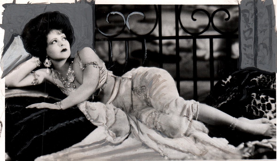 Clara Bow (I)'s Feet - I piedi di Clara Bow (I) - Celebrities Feet 2024