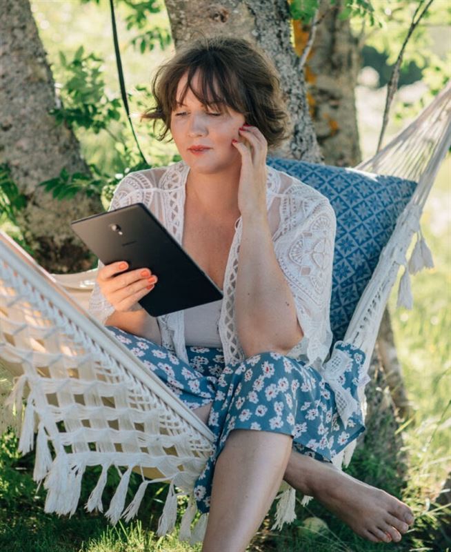 Feet of Clara Lidström