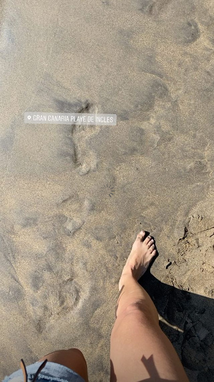 Corina Randazzo's Feet << wikiFeet