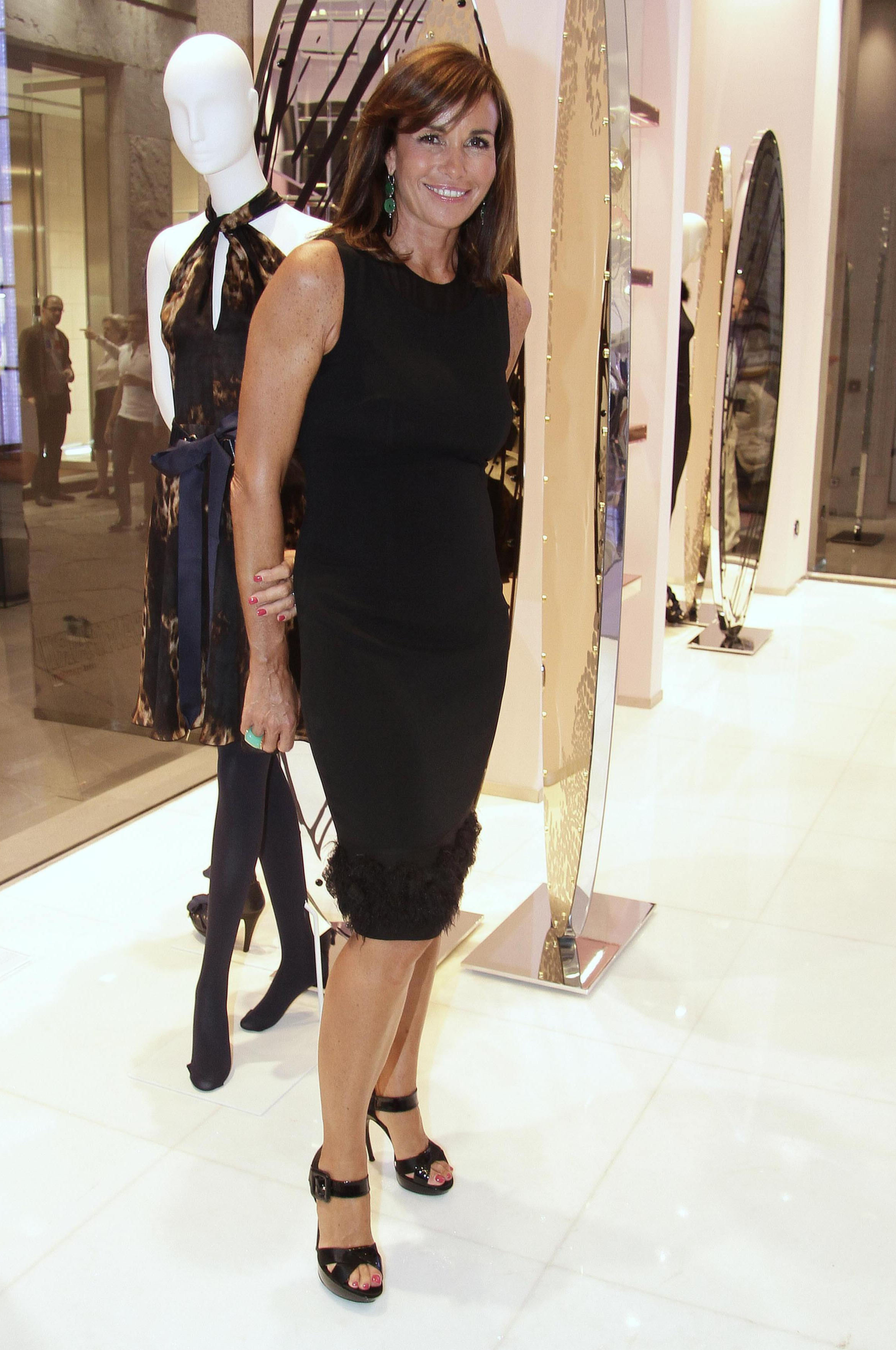 Acconciatura Cristina Parodi : Cristina Parodi's Feet