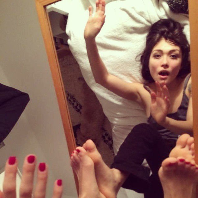 People who liked Daniella Pineda's feet, also liked.