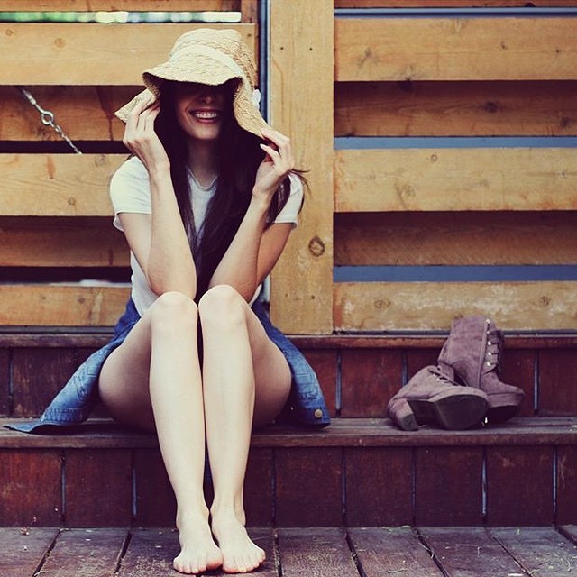 Feet of Danielle Ricci