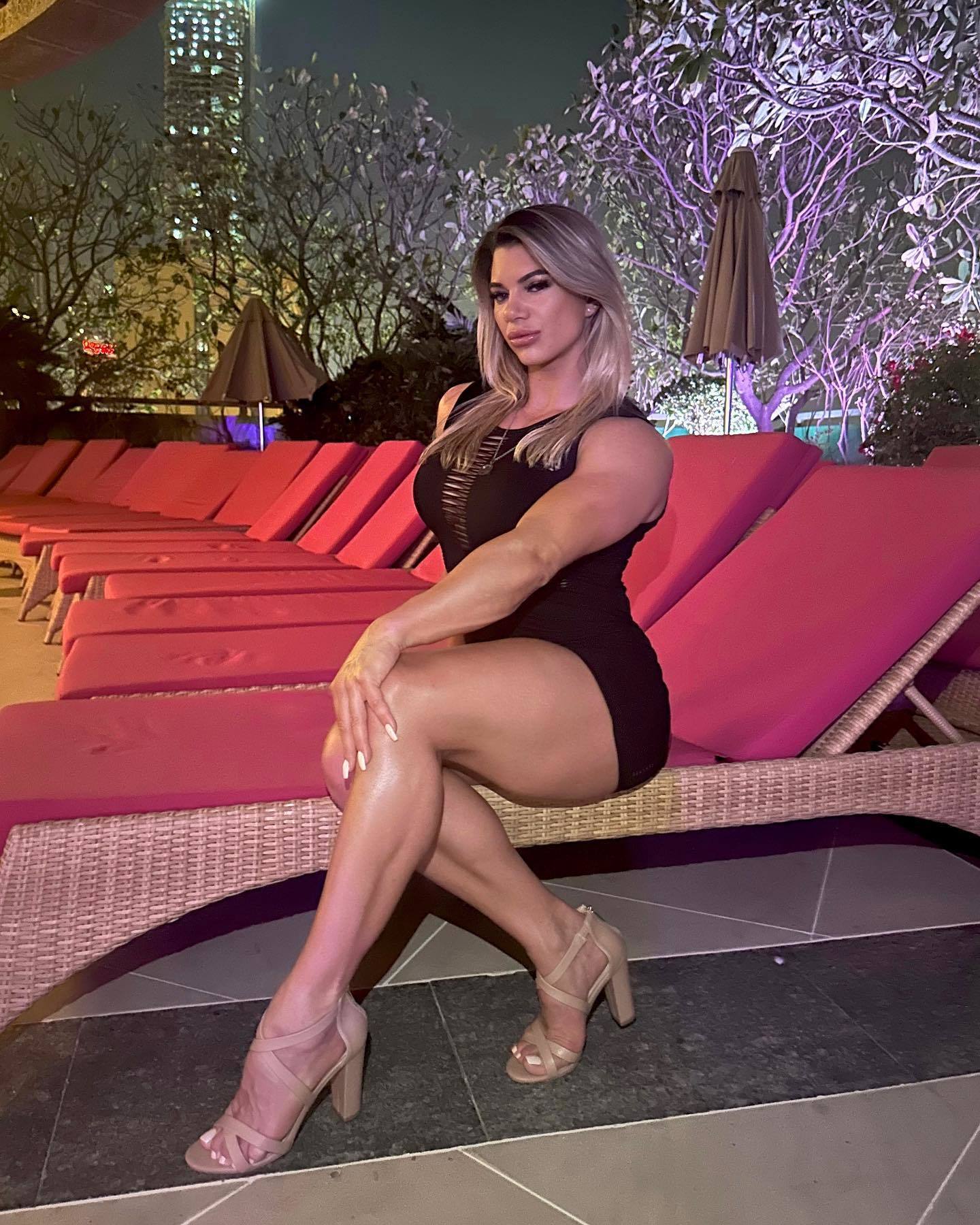 Denise Anders's feet