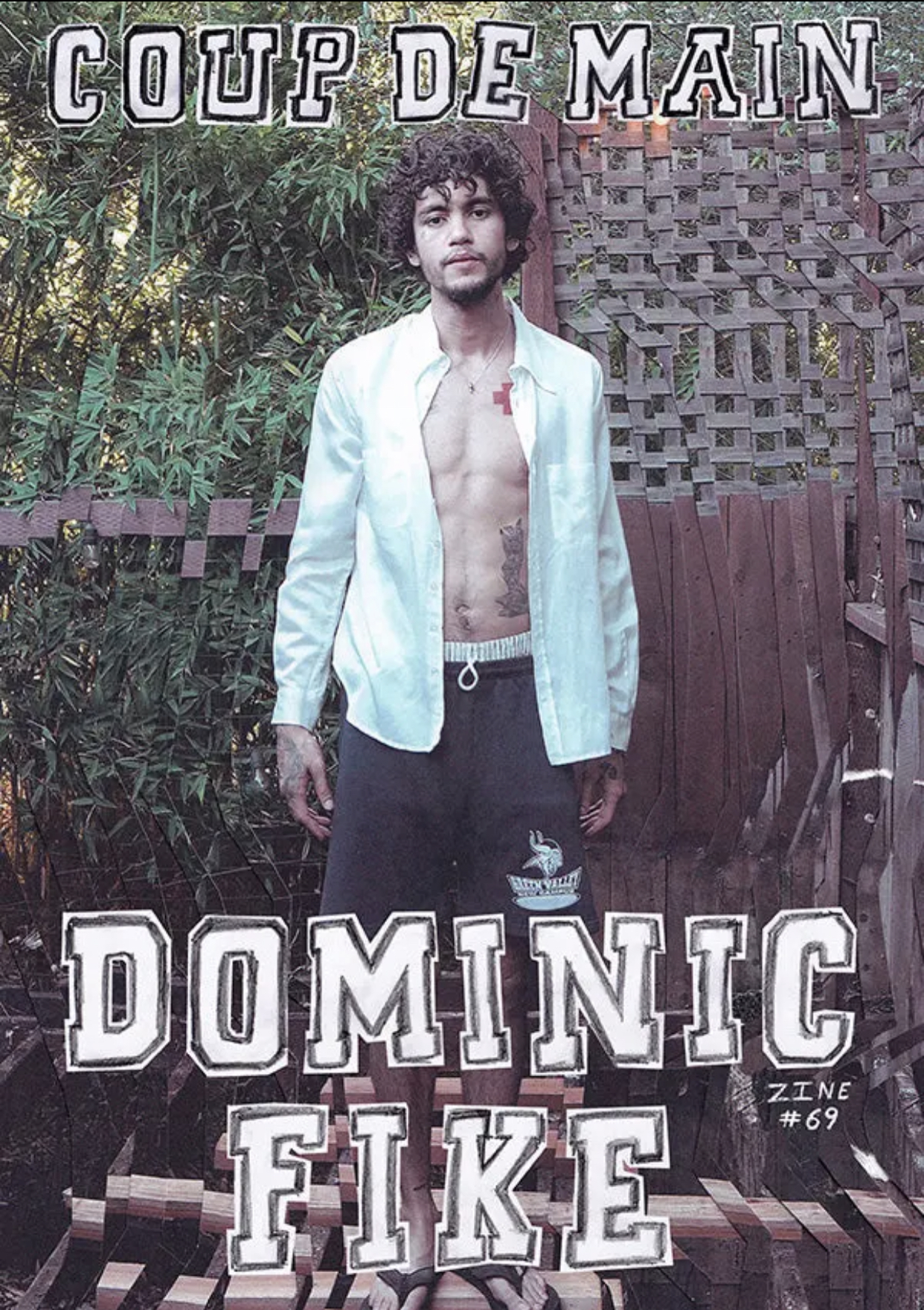 Dominic Fike's feet