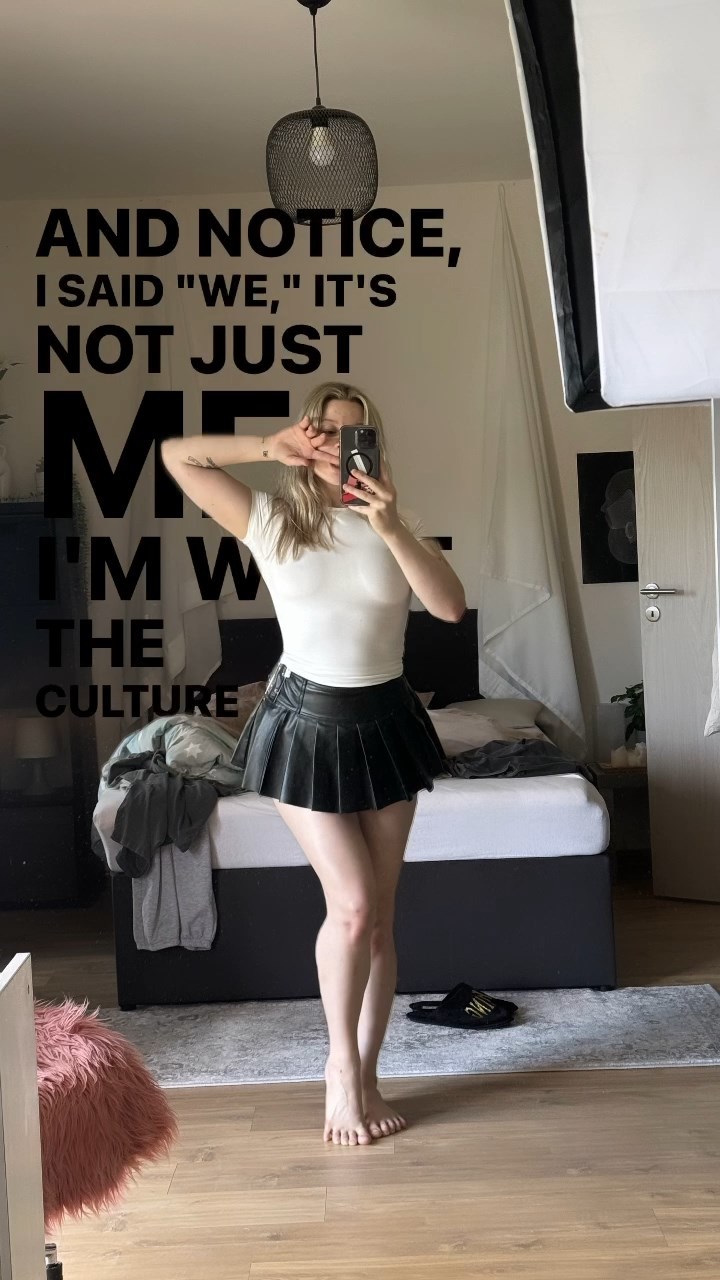 Dominika Elischerová feet photo 688245466 Dominika Elischerová feet photo 688245466 - High quality celebrity feet picture