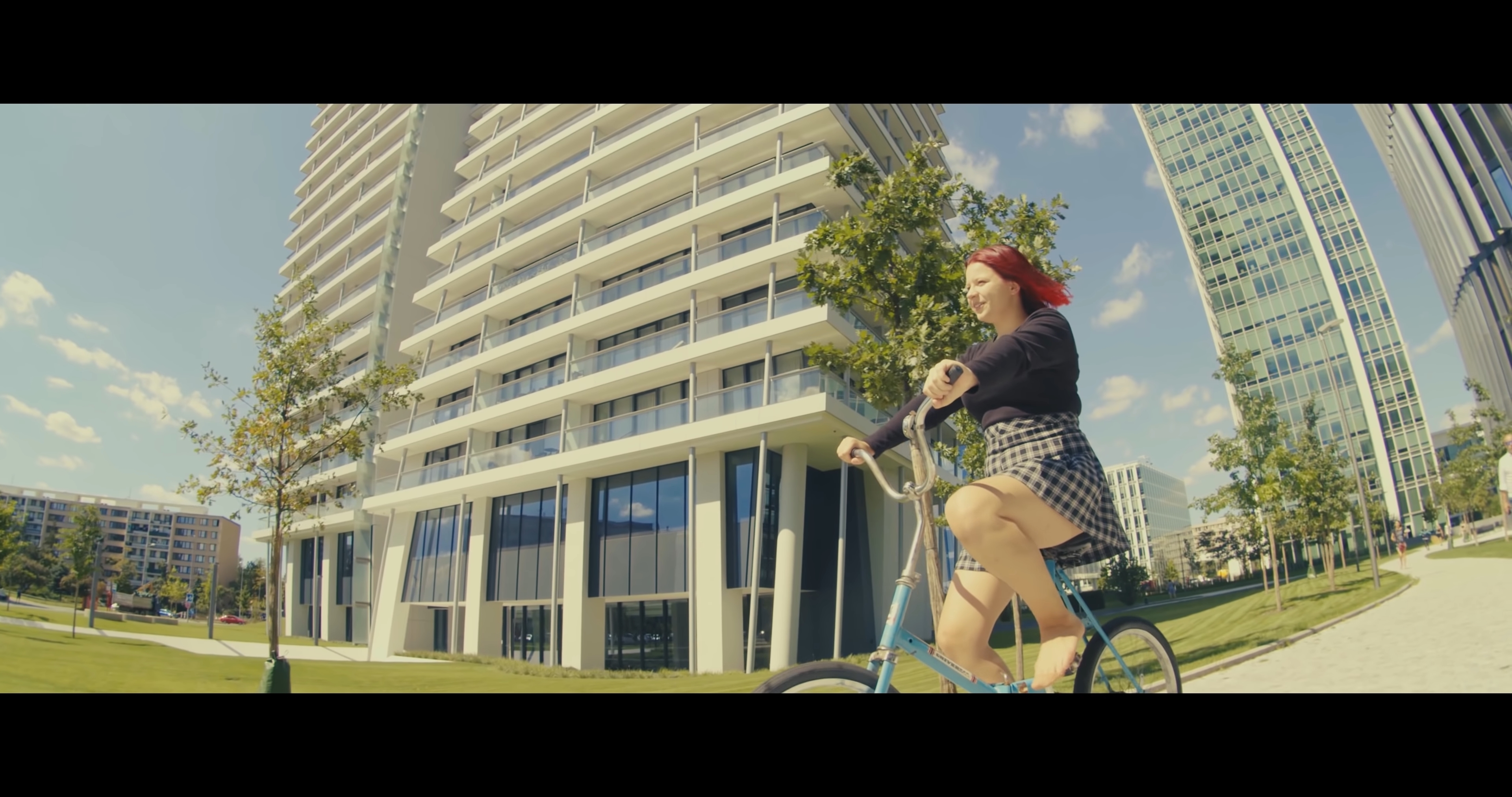 Feet of Dominika Elischerová