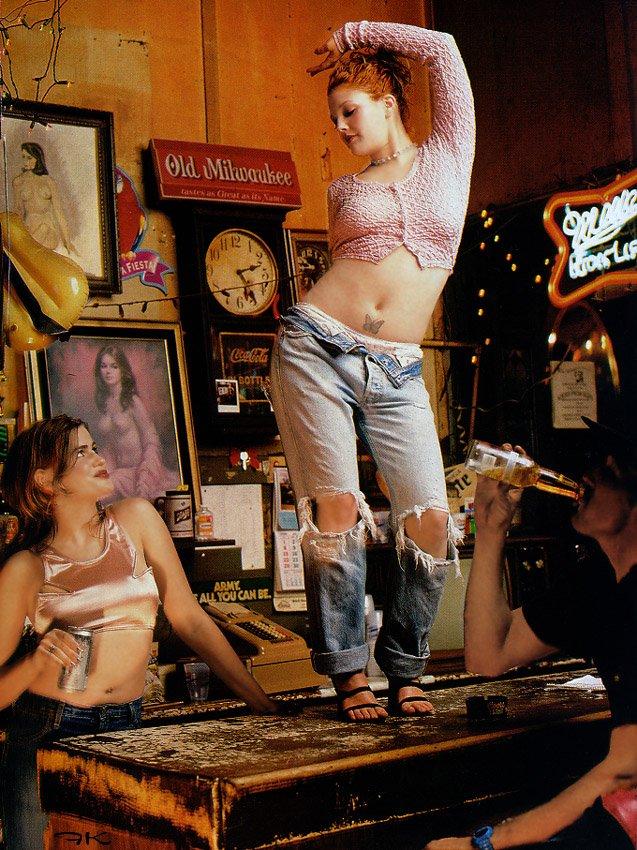 Drew-Barrymore-Feet-75039.jpg