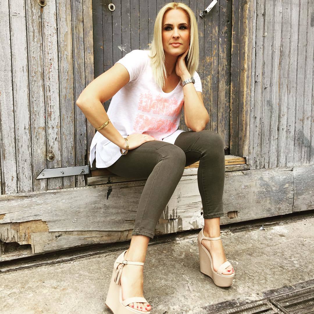 Elena Asimakopoulou feet photo 190404522 Elena Asimakopoulou feet photo 190404522 - High quality celebrity feet picture