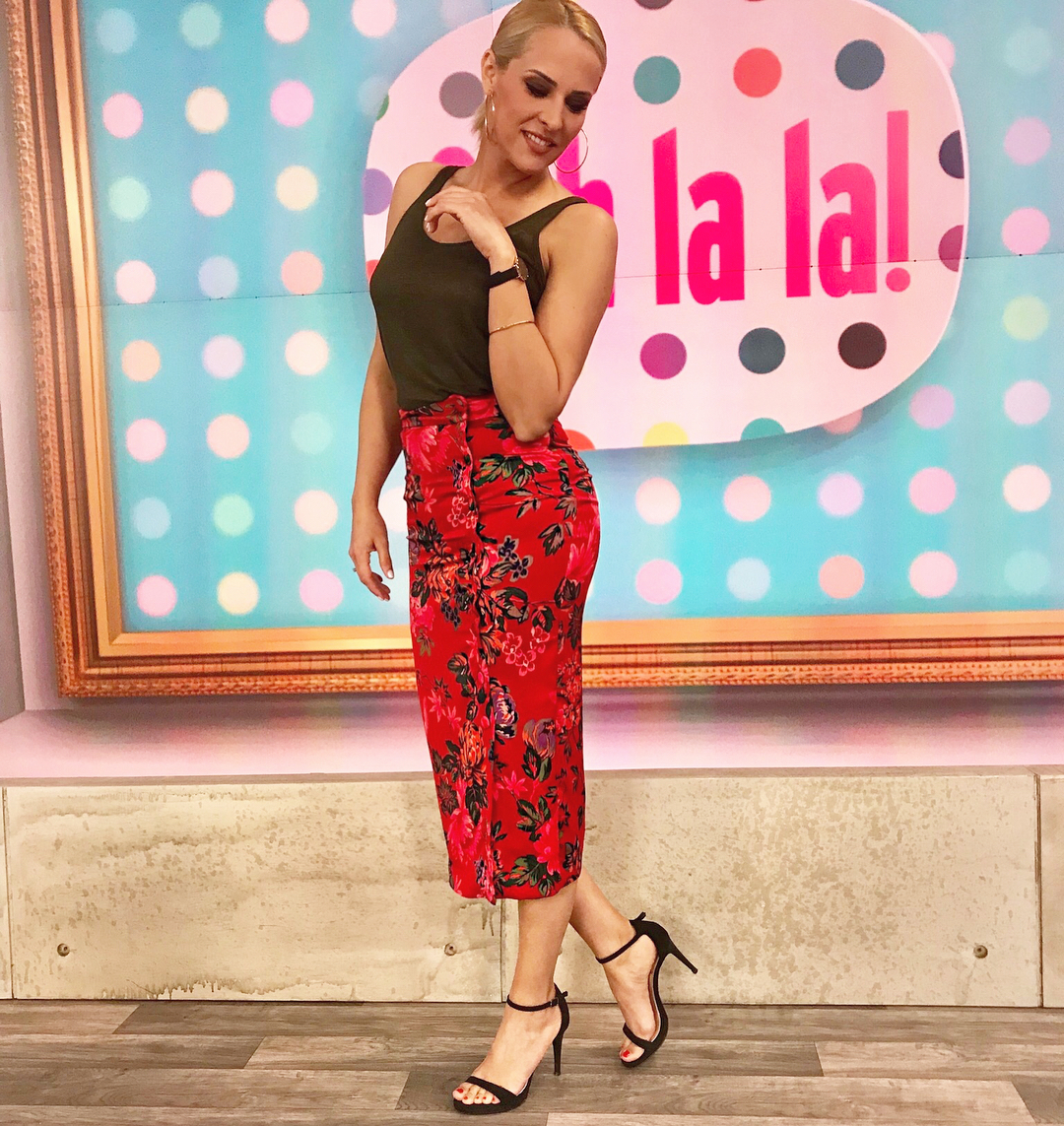 Elena Asimakopoulou feet photo 190404570 Elena Asimakopoulou feet photo 190404570 - High quality celebrity feet picture