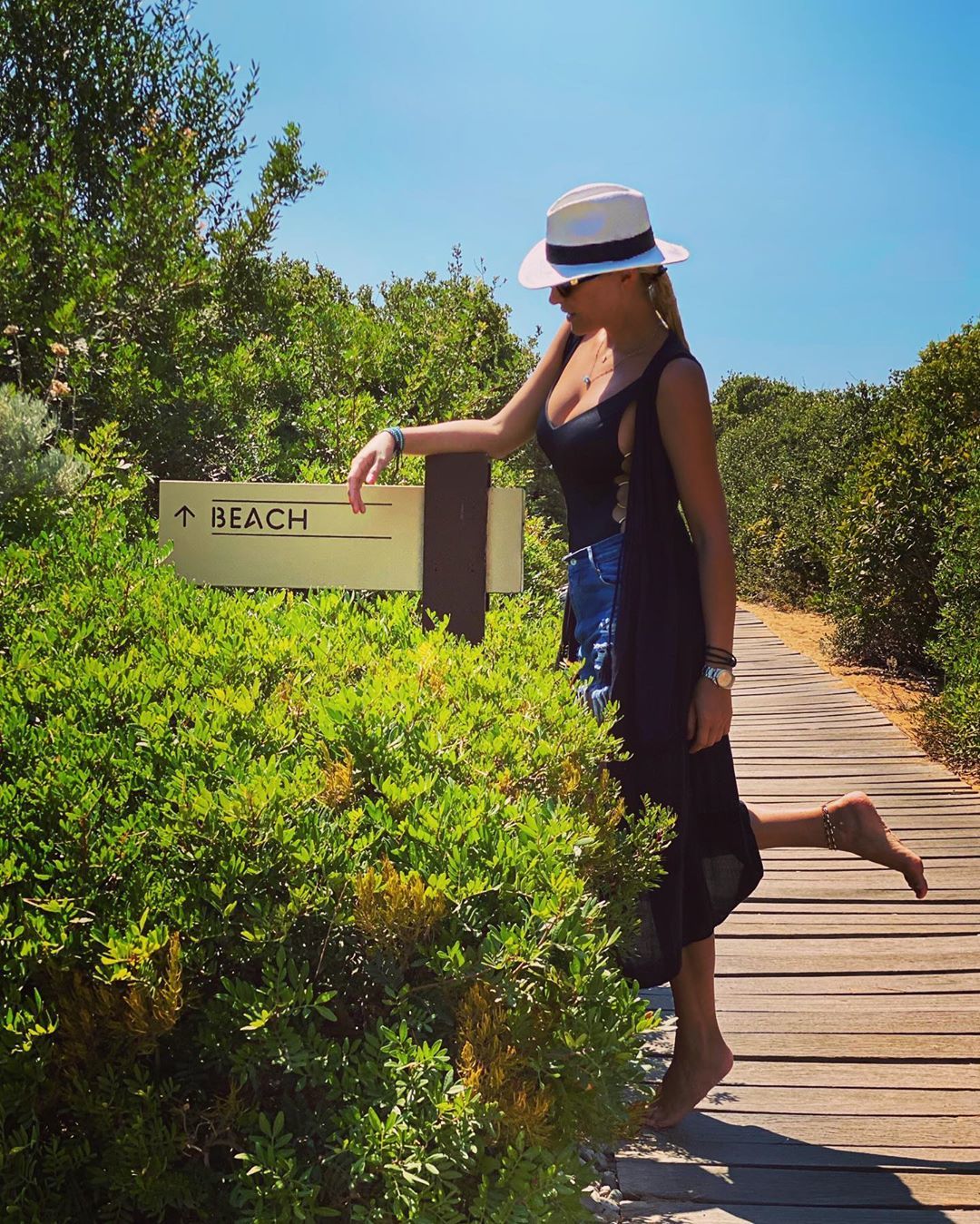 Elena Asimakopoulou feet photo 190404623 Elena Asimakopoulou feet photo 190404623 - High quality celebrity feet picture