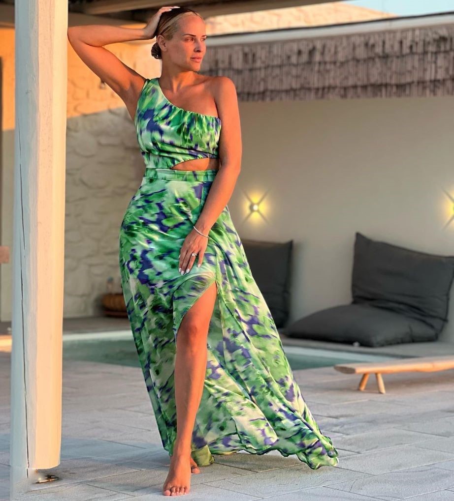 Elena Asimakopoulou feet photo 449040220 Elena Asimakopoulou feet photo 449040220 - High quality celebrity feet picture