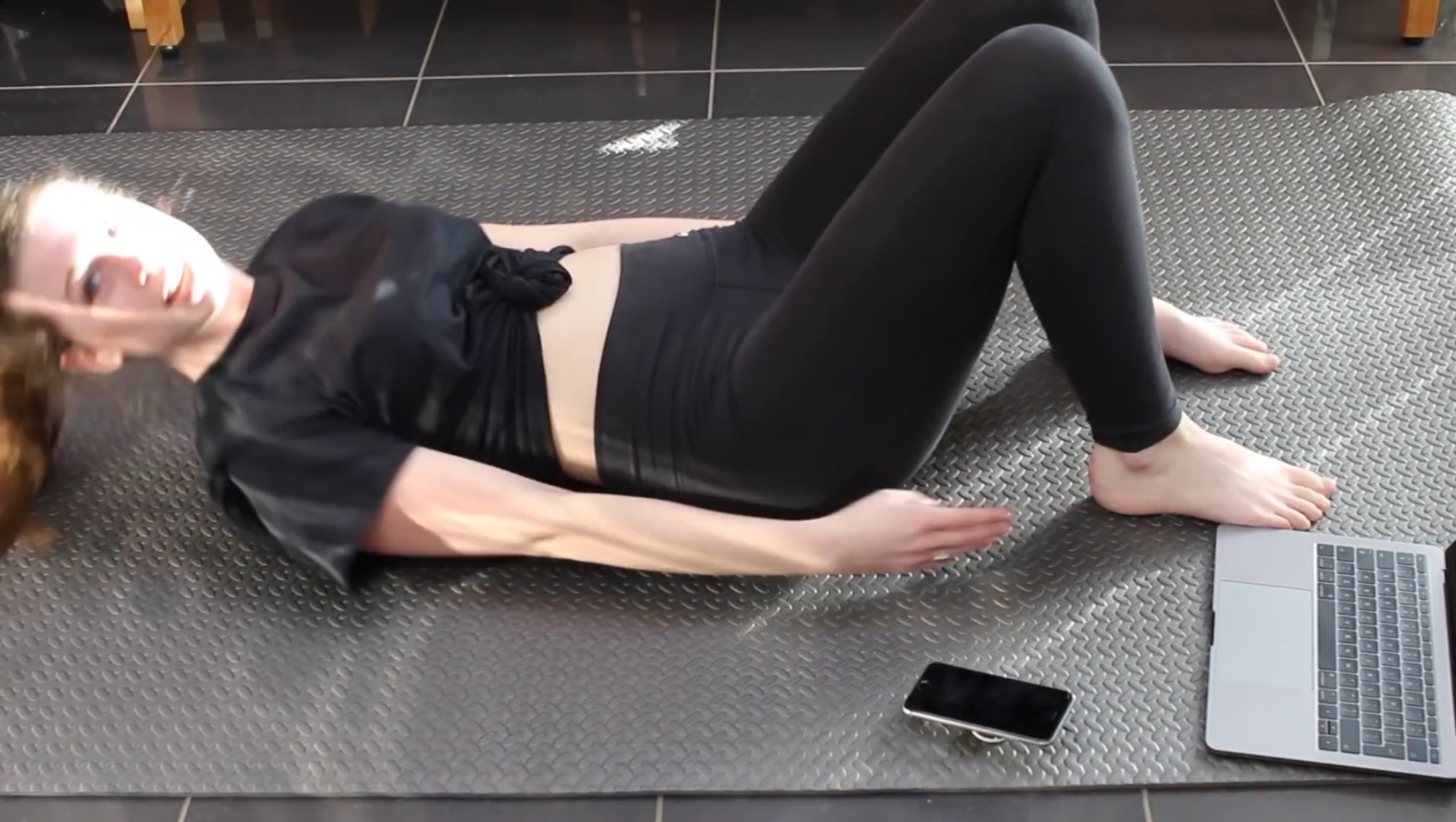 Elena Bateman feet photo 190405725 Elena Bateman feet photo 190405725 - High quality celebrity feet picture