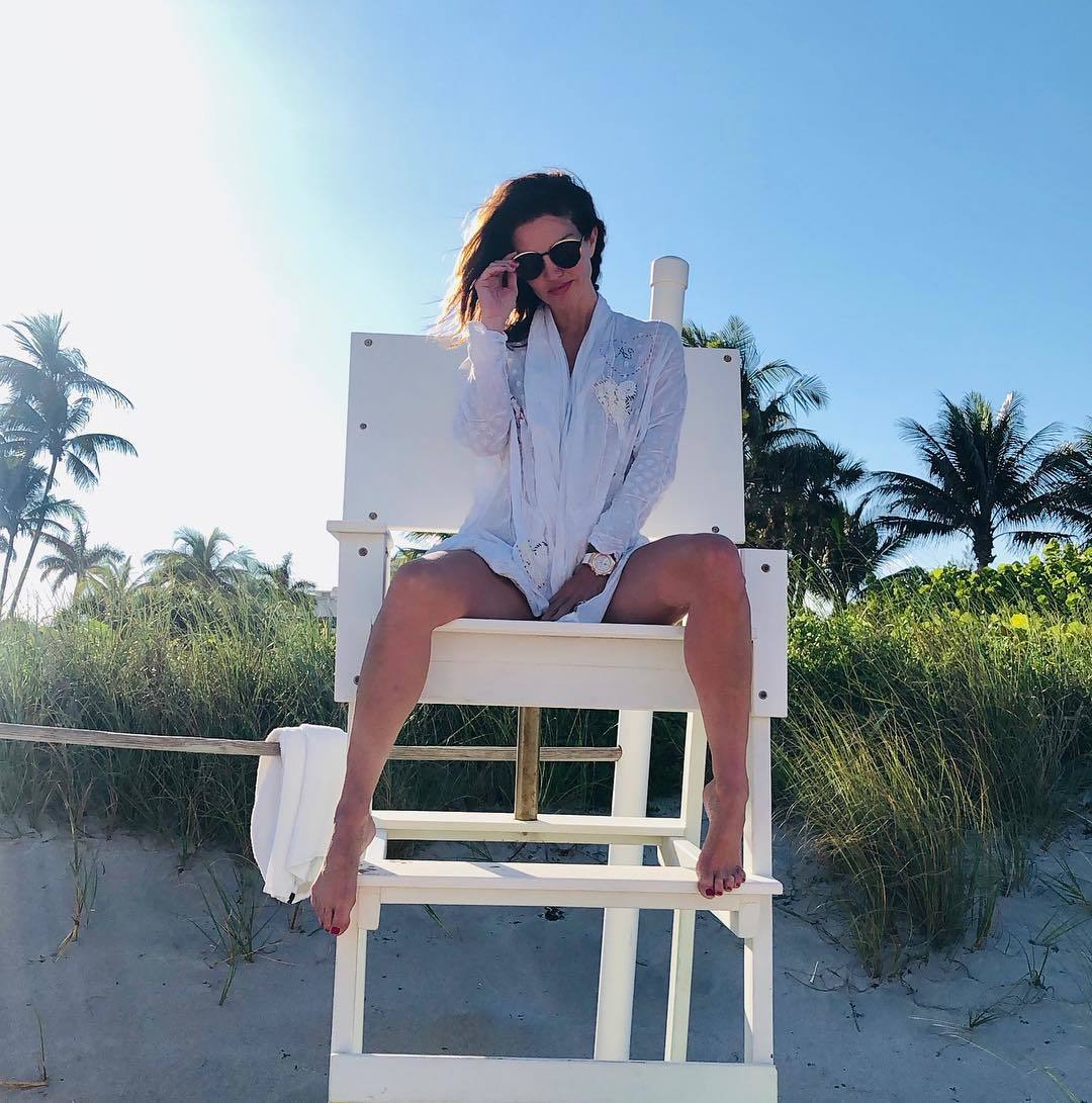 Elena Lyons's Feet - I piedi di Elena Lyons - Celebrities Feet 2023