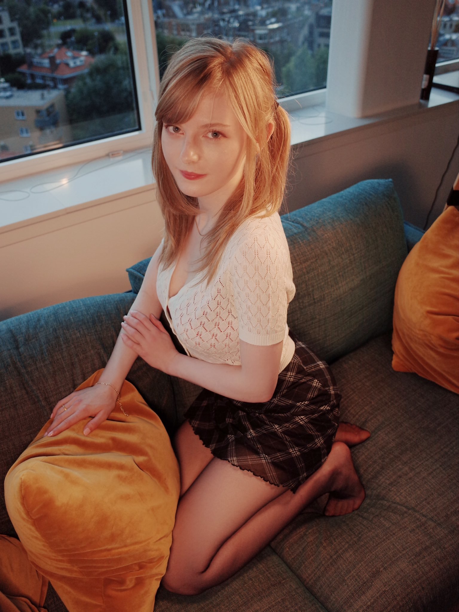 Ella Freya's Feet << wikiFeet