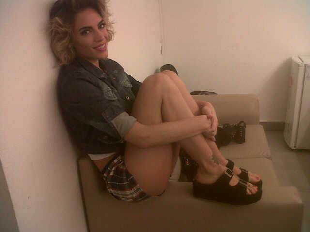 Feet of Emilia Attías