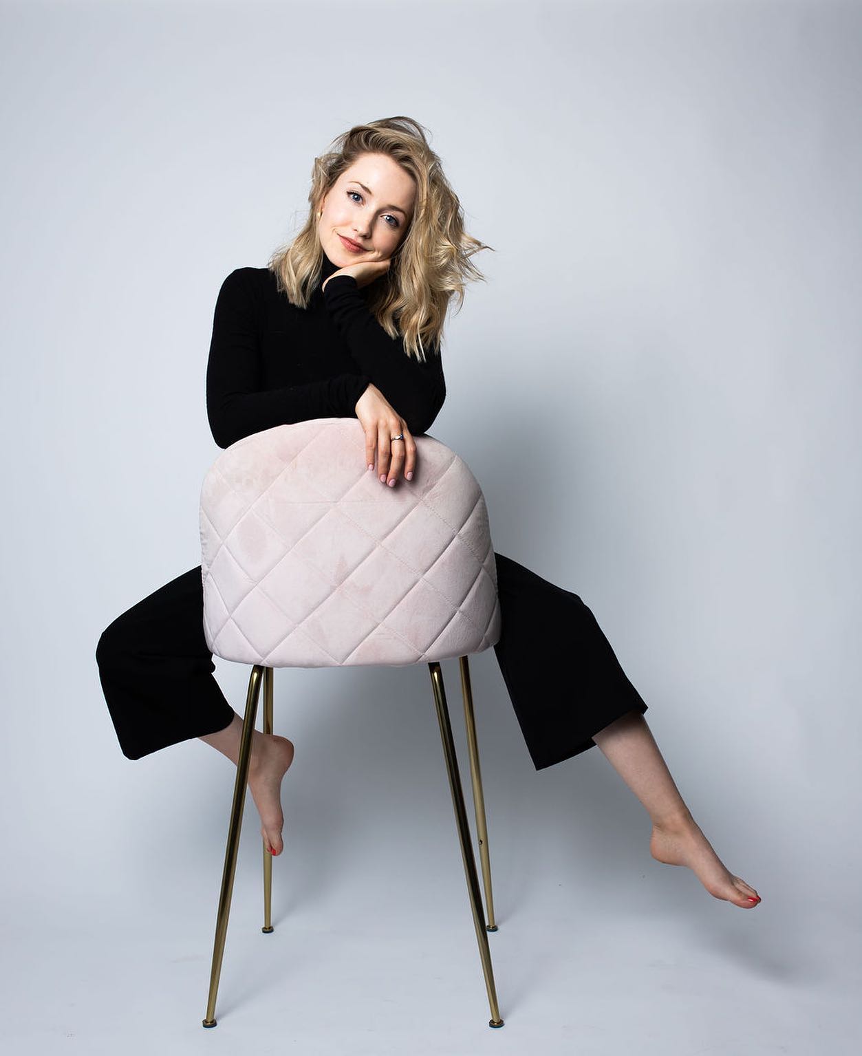 Emily Tennant's feet