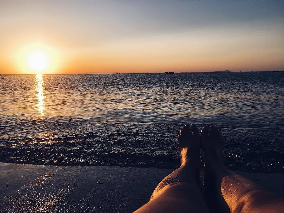 Feet of Emna Sadfi
