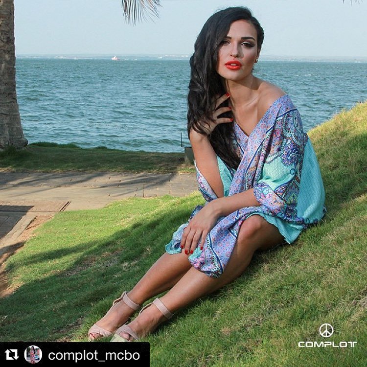 Estefany Oliveira’s Feet - I piedi di Estefany Oliveira - Celebrities