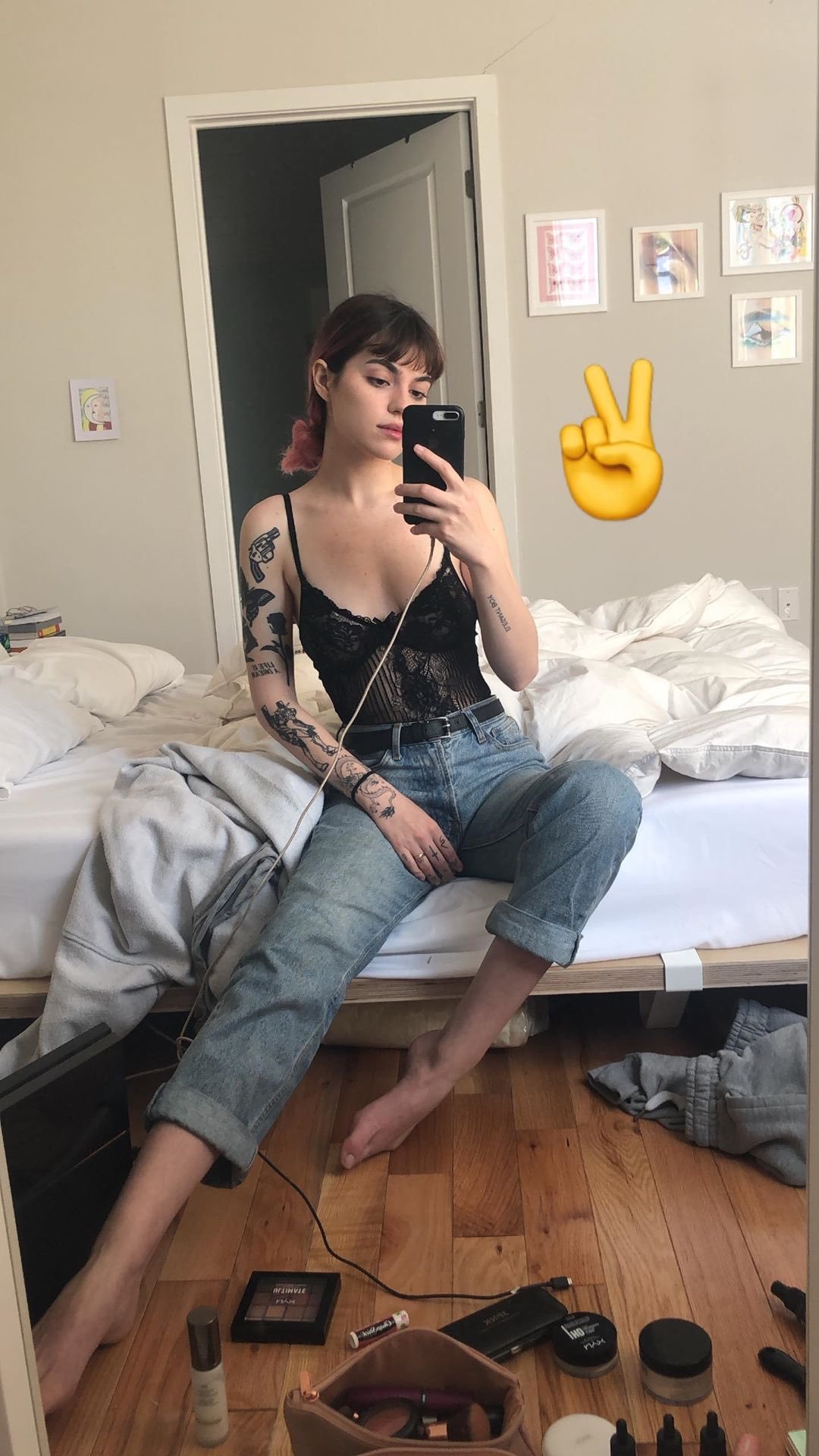 Freja Noir's feet