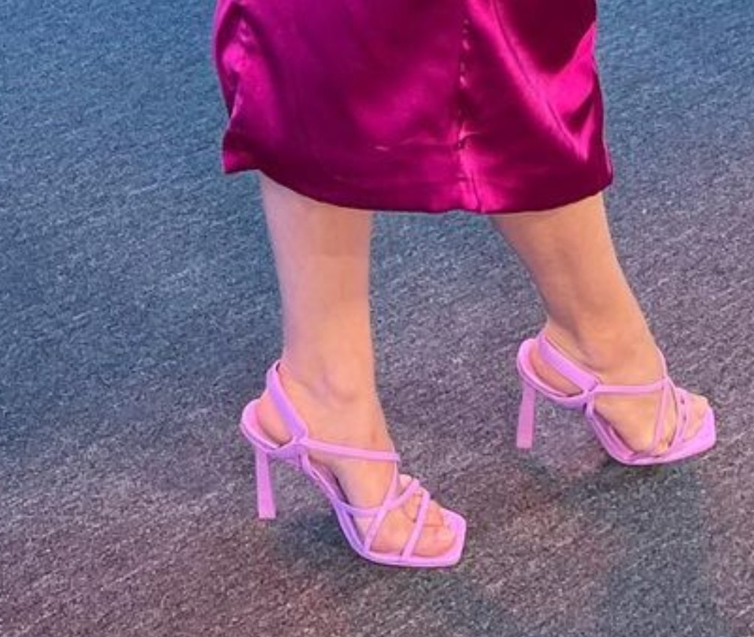 Feet of Gabriela Jiménez