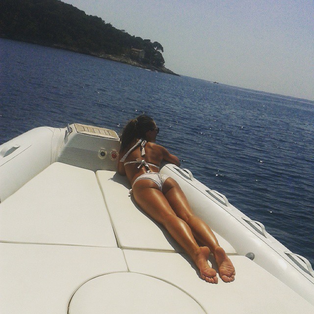 Feet of Gabriela Pilić