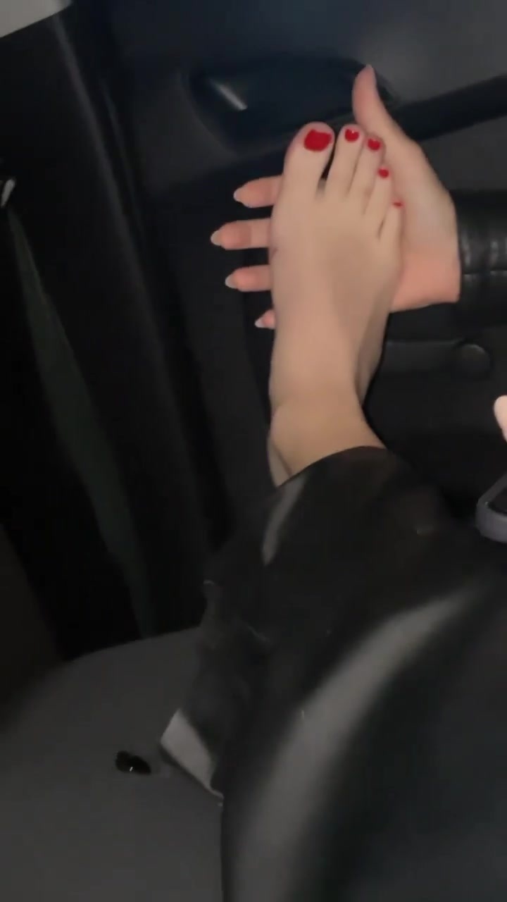 Giovanna Chaves feet photo 190777971 Giovanna Chaves feet photo 190777971 - High quality celebrity feet picture