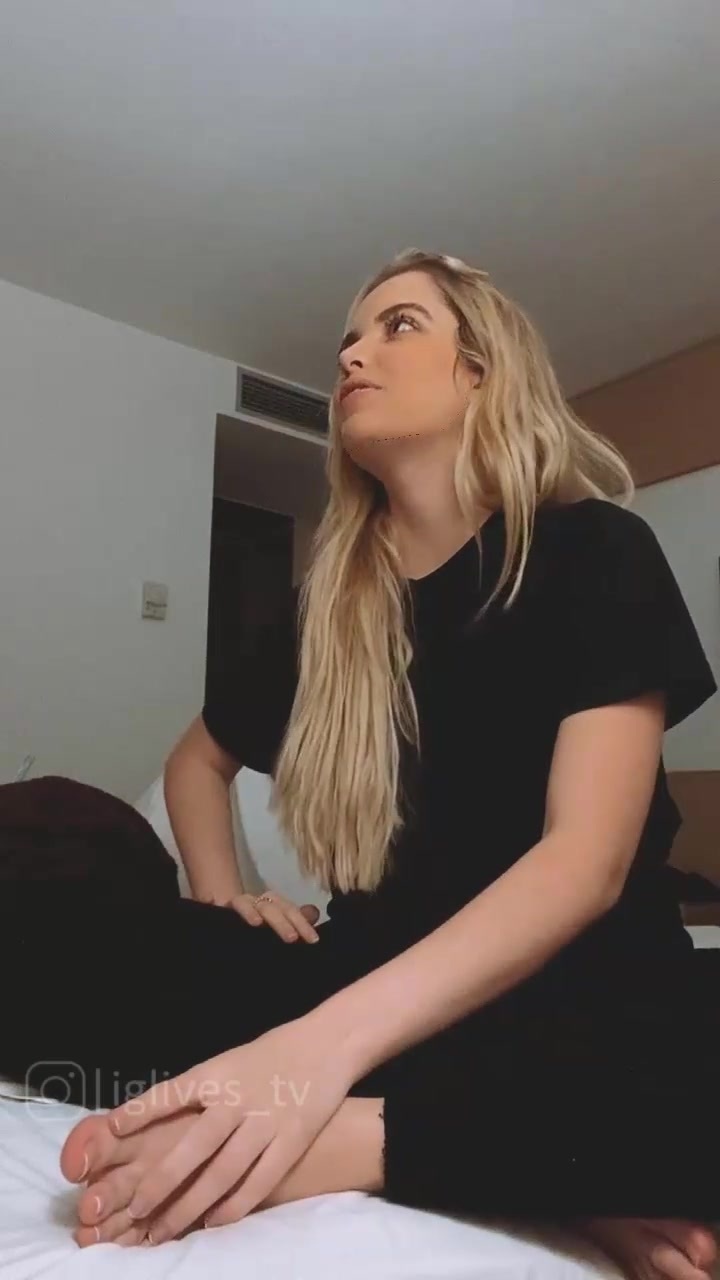 Giovanna Chaves feet photo 190777976 Giovanna Chaves feet photo 190777976 - High quality celebrity feet picture