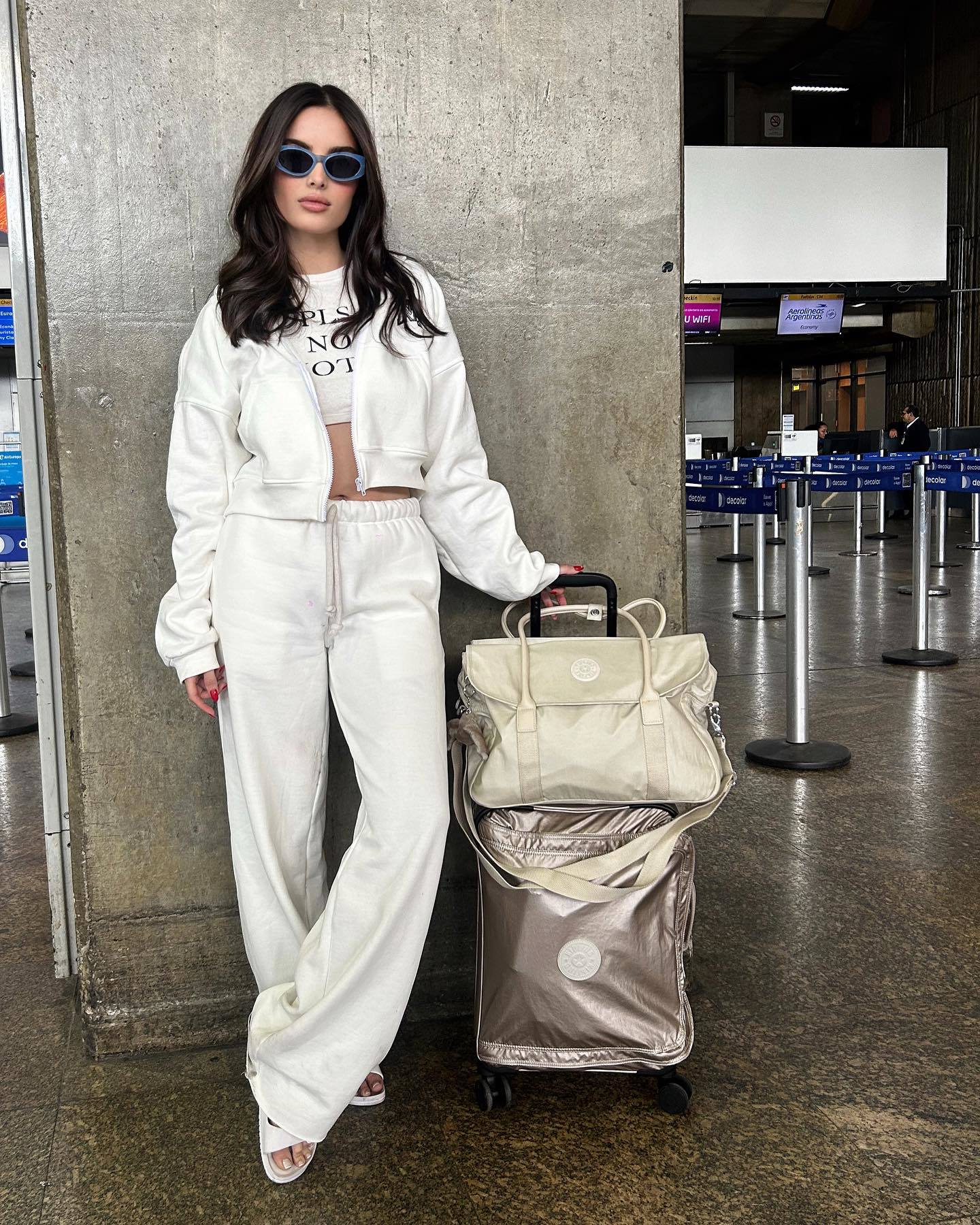 Giovanna Chaves feet photo 675958976 Giovanna Chaves feet photo 675958976 - High quality celebrity feet picture