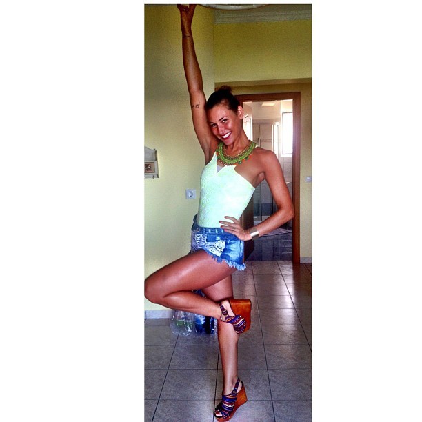 Feet of Giulia Pauselli