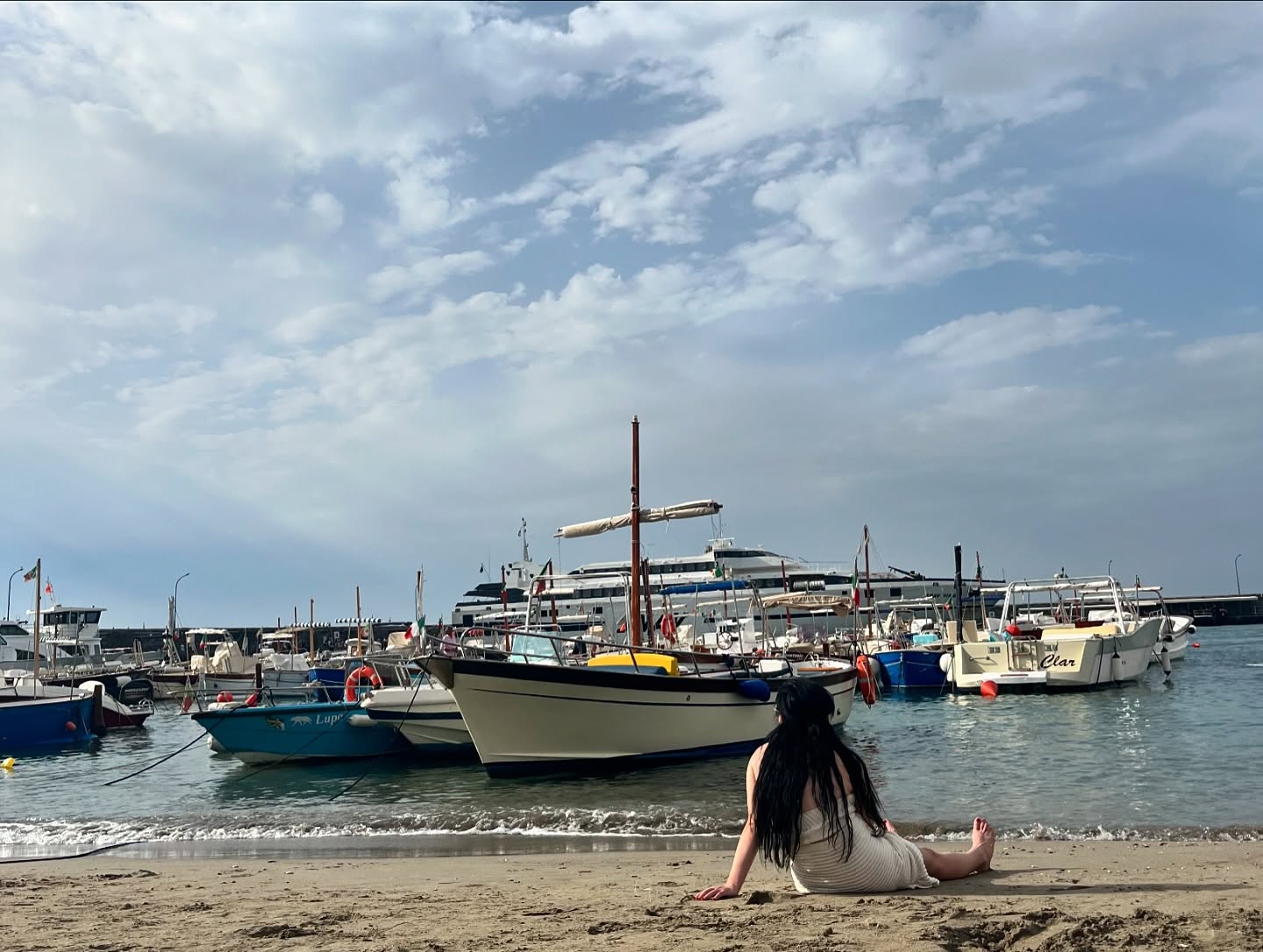 Feet of Greta Cani