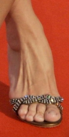 Feet of Gülcan Kamps