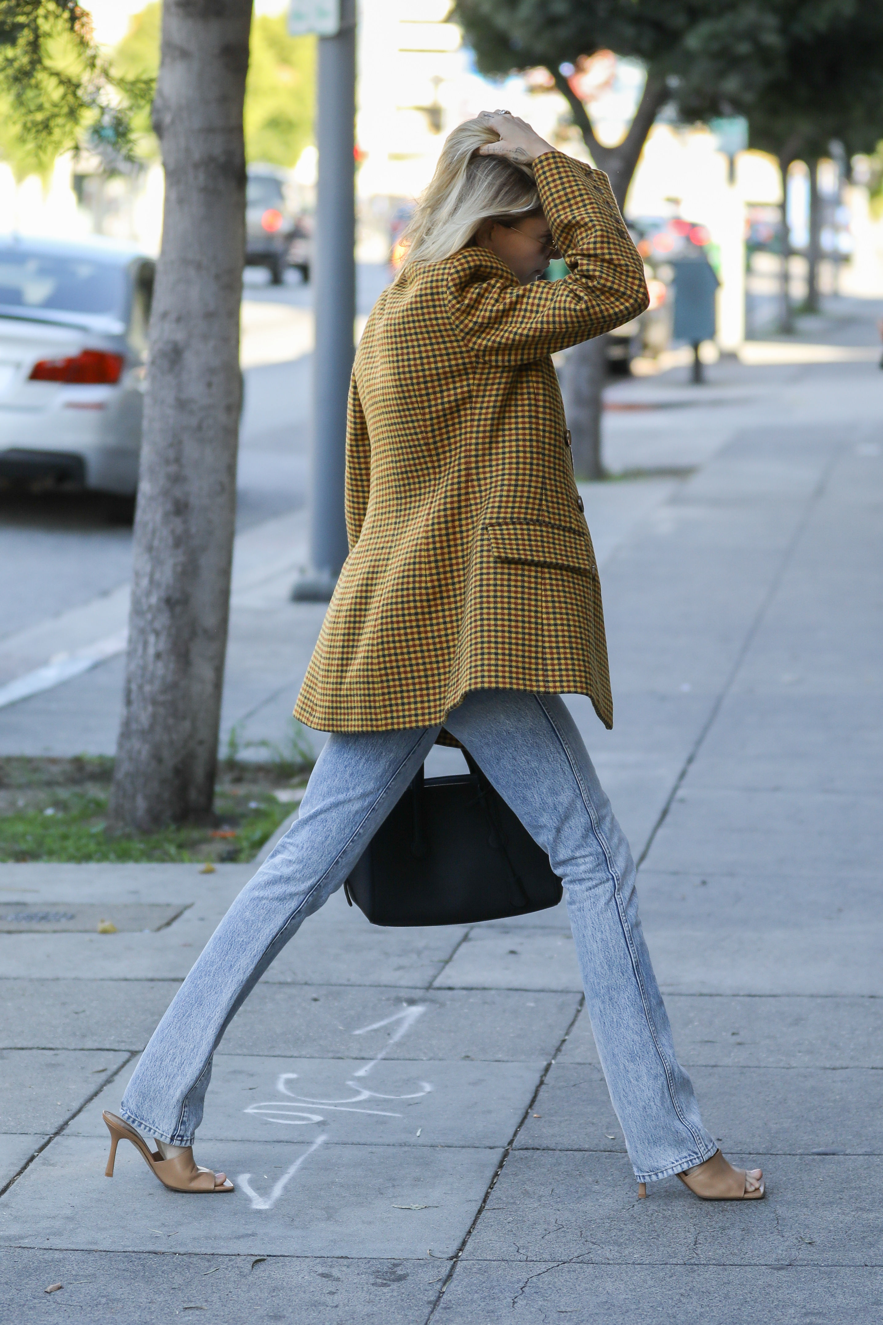 Hailey Bieber feet photo 190828303 Hailey Bieber feet photo 190828303 - High quality celebrity feet picture