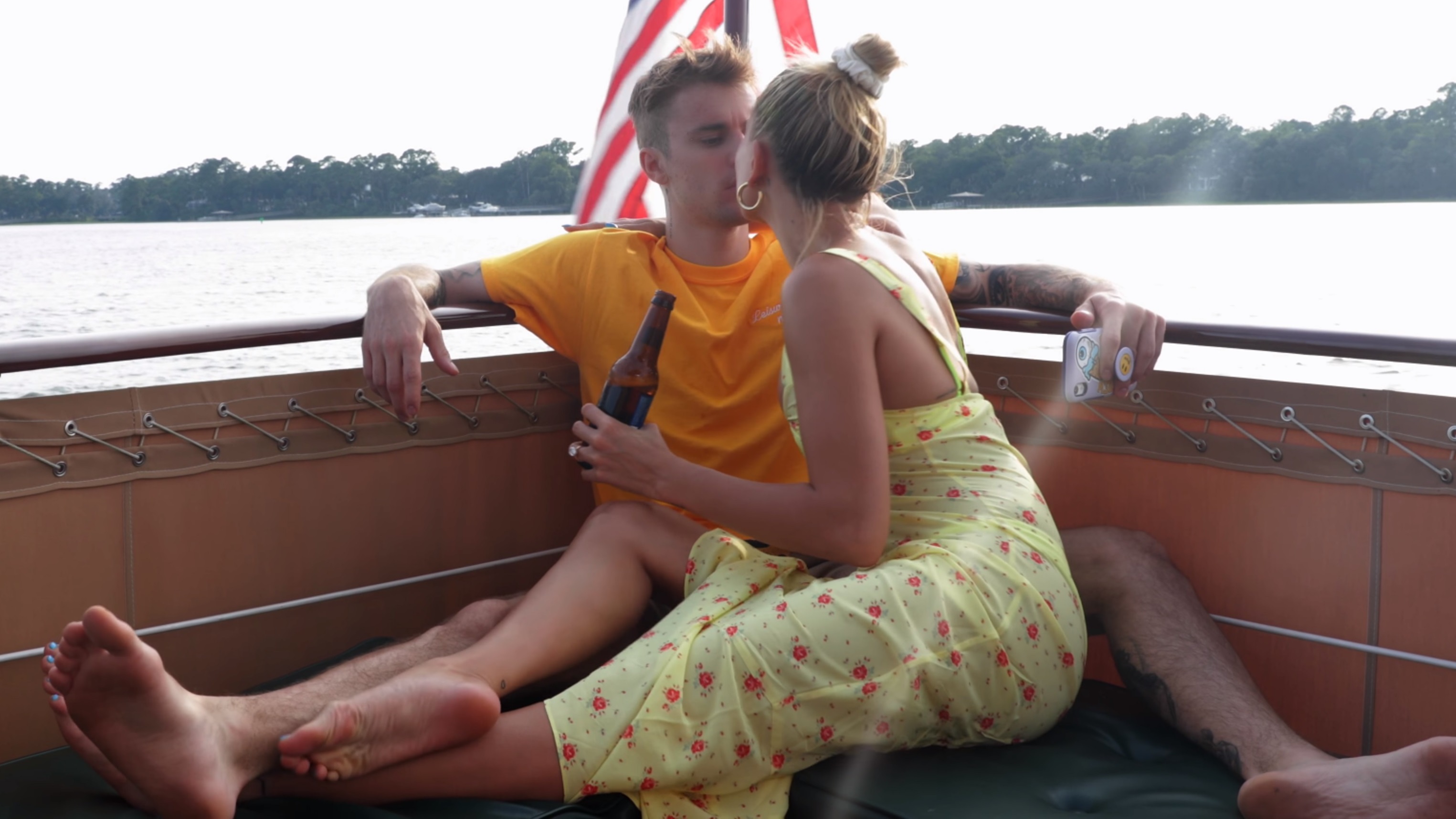 Hailey Bieber feet photo 190828338 Hailey Bieber feet photo 190828338 - High quality celebrity feet picture