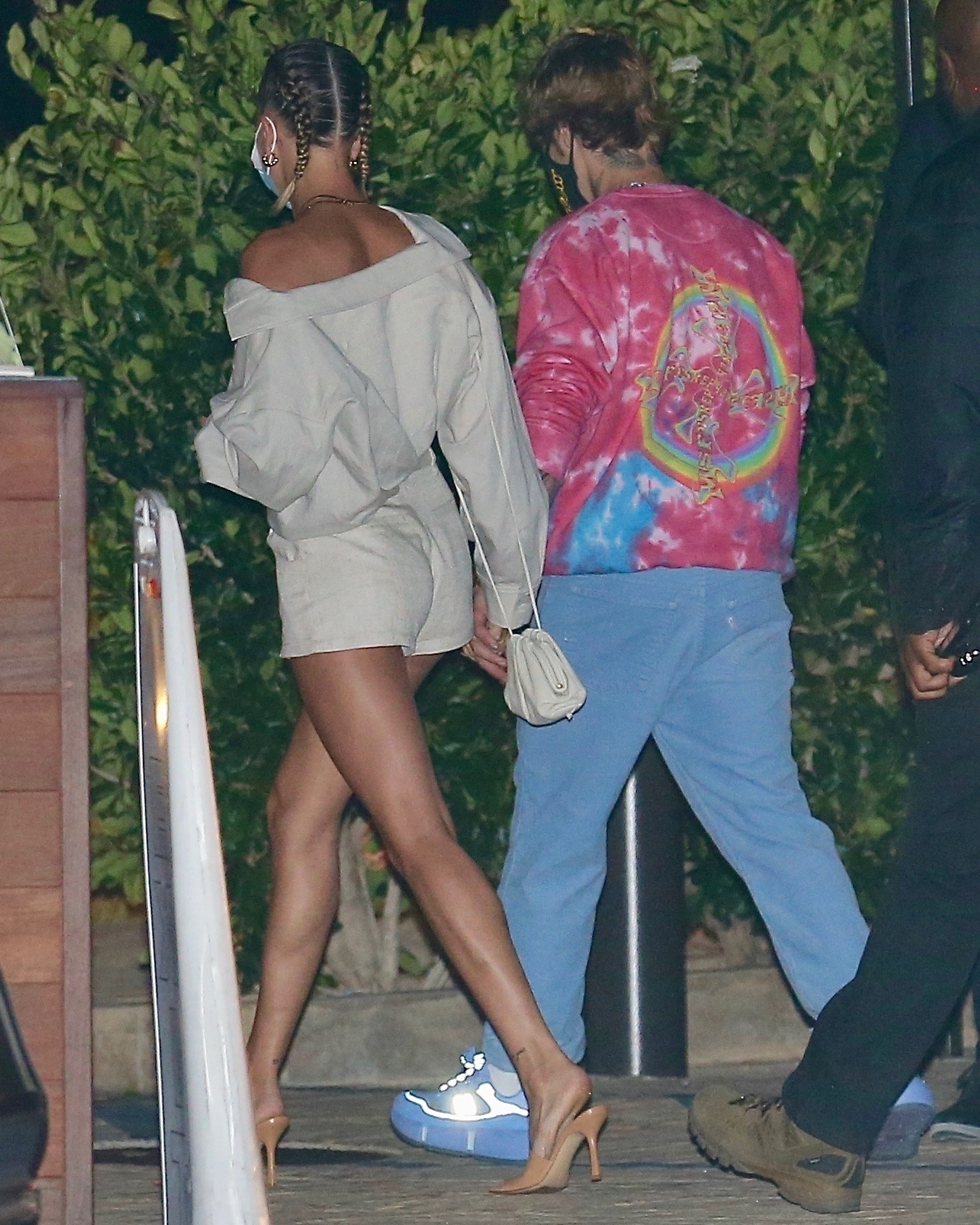 Hailey Bieber feet photo 190828409 Hailey Bieber feet photo 190828409 - High quality celebrity feet picture