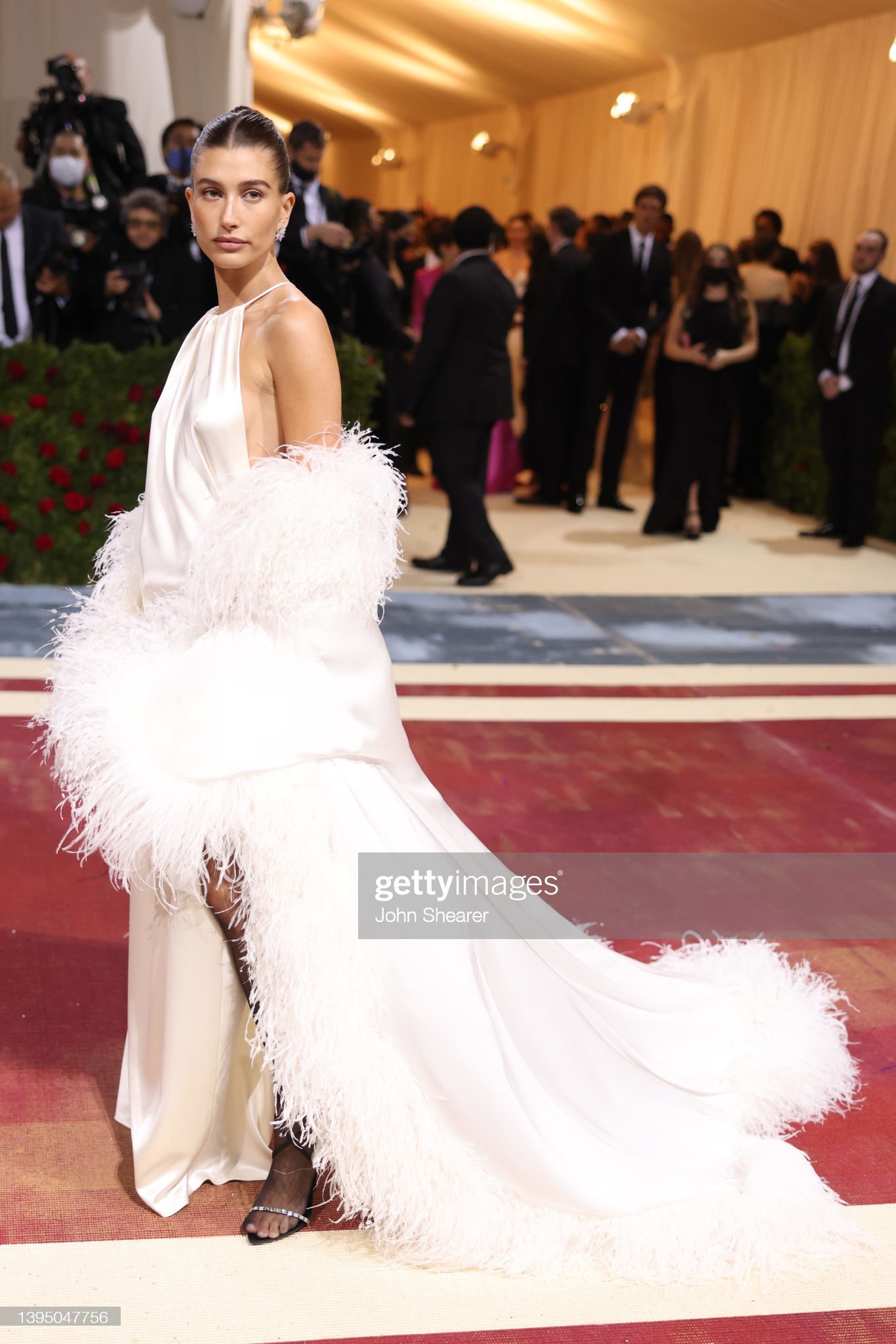 Hailey Bieber feet photo 190828681 Hailey Bieber feet photo 190828681 - High quality celebrity feet picture