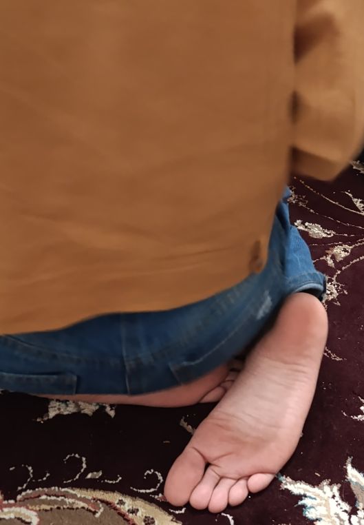 Feet of Hasti Shomali Zadeh