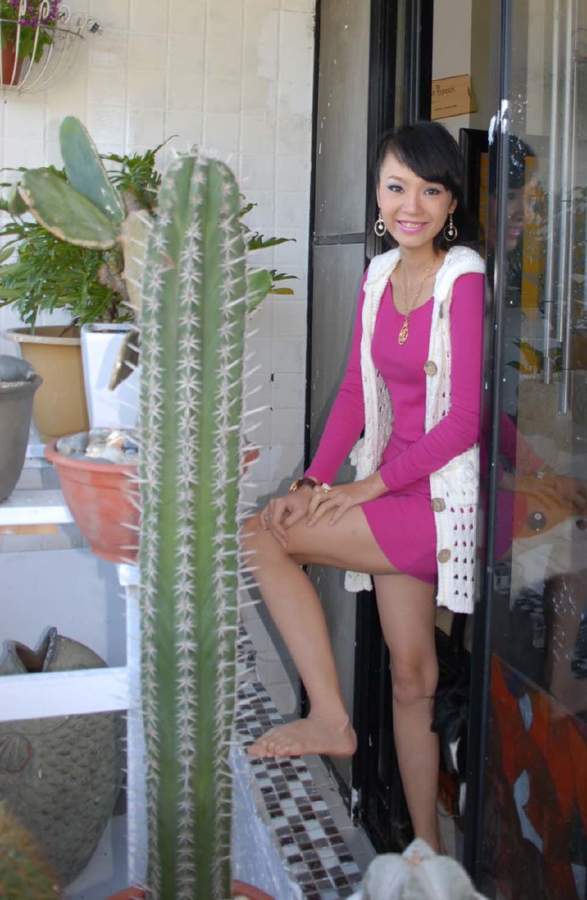 Feet of Helen Thanh Dao