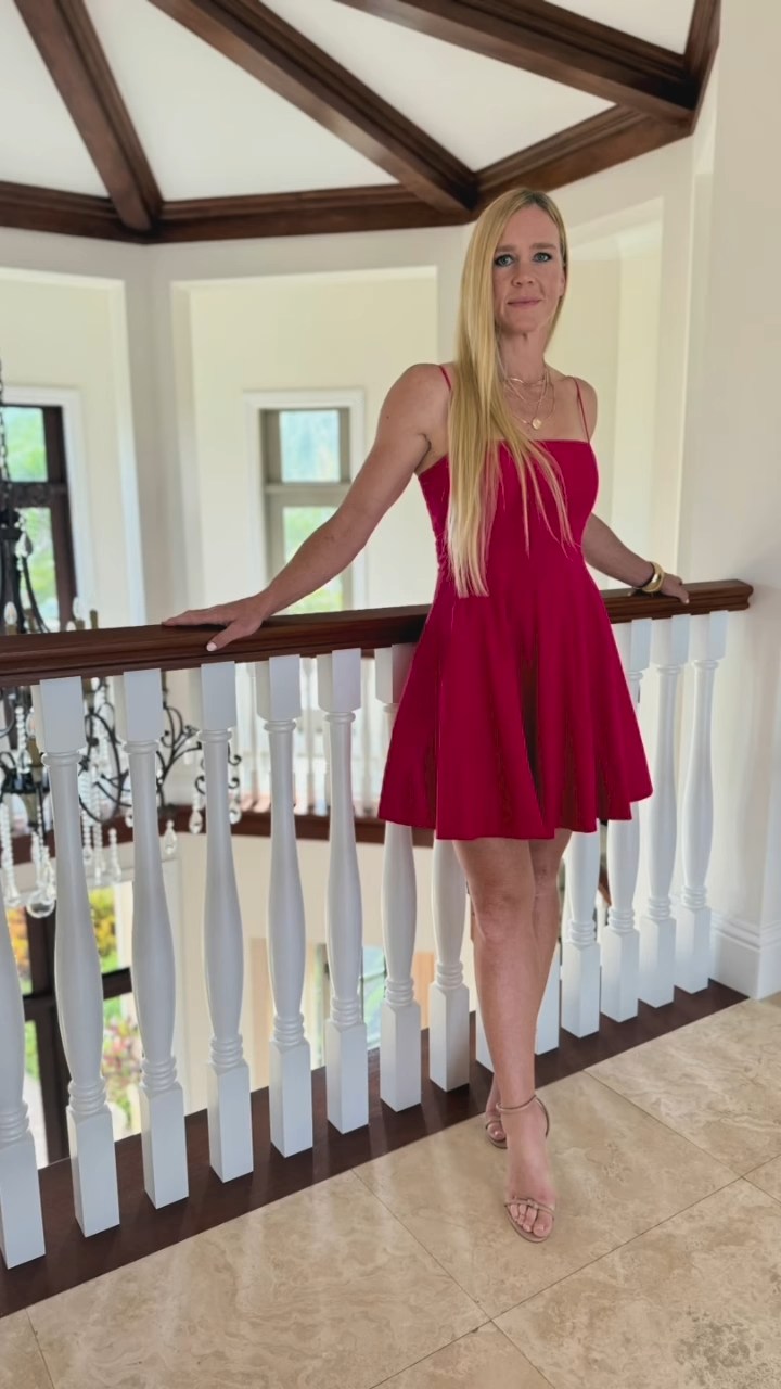 Holly Holm's feet