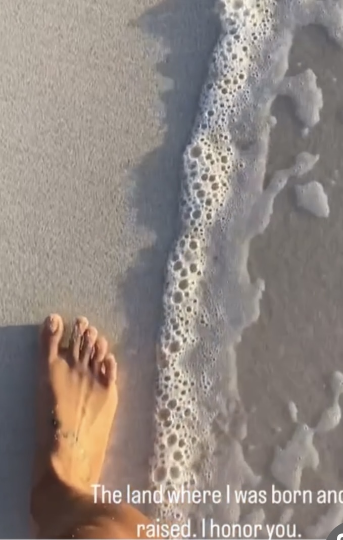 Feet of Irie Love