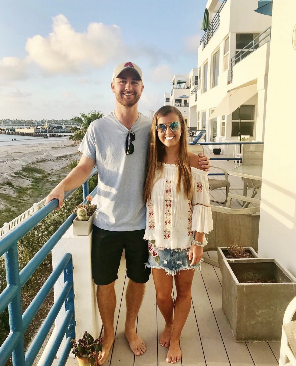 Who is Jake Elliott dating? Jake Elliott girlfriend, wife