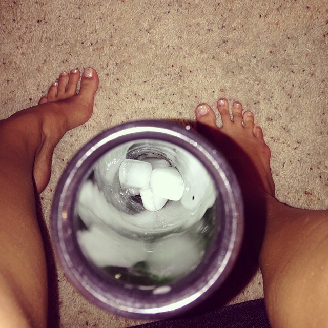 Janice Griffith feet photo 9