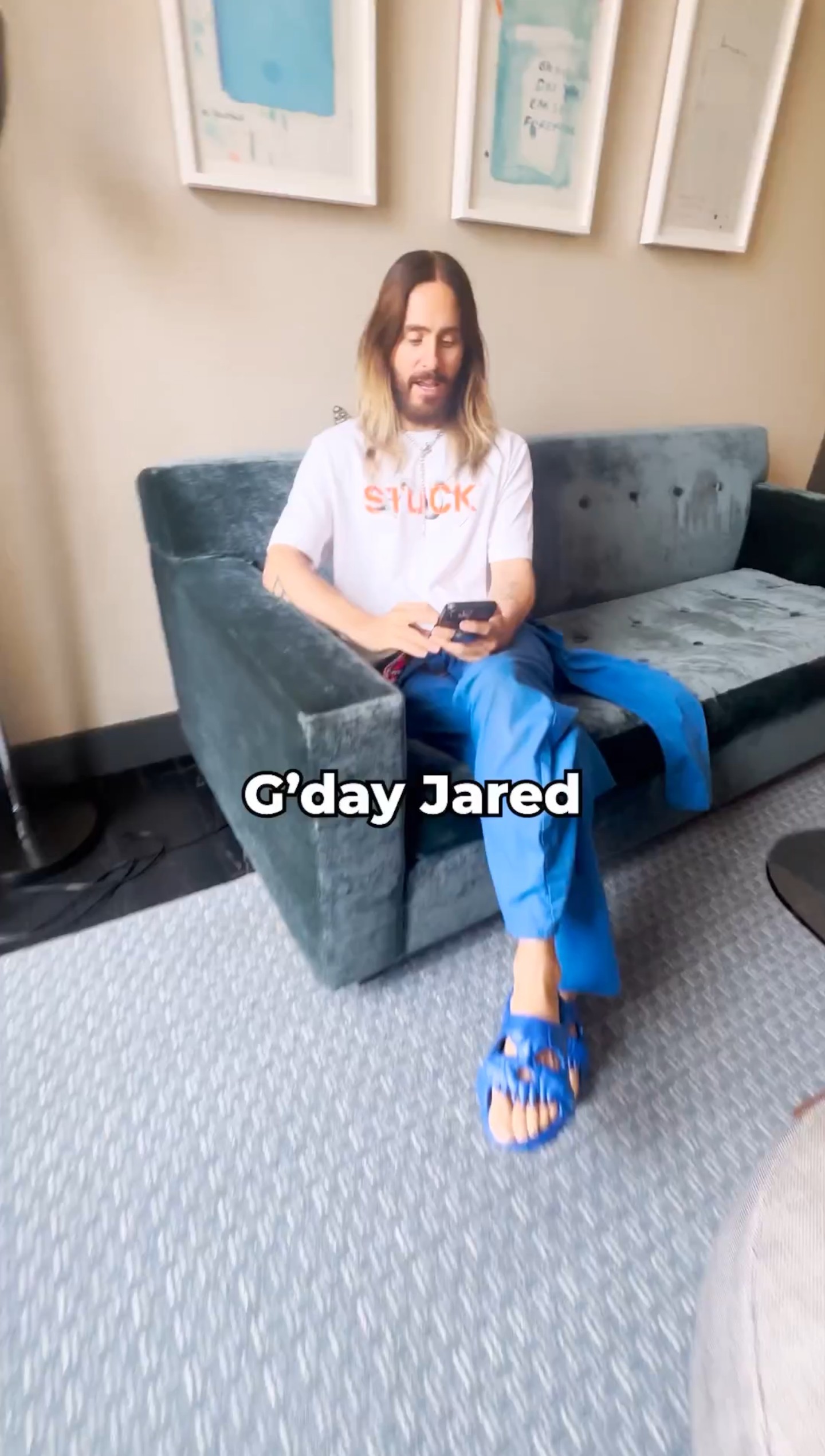 Jared deals leto barefoot