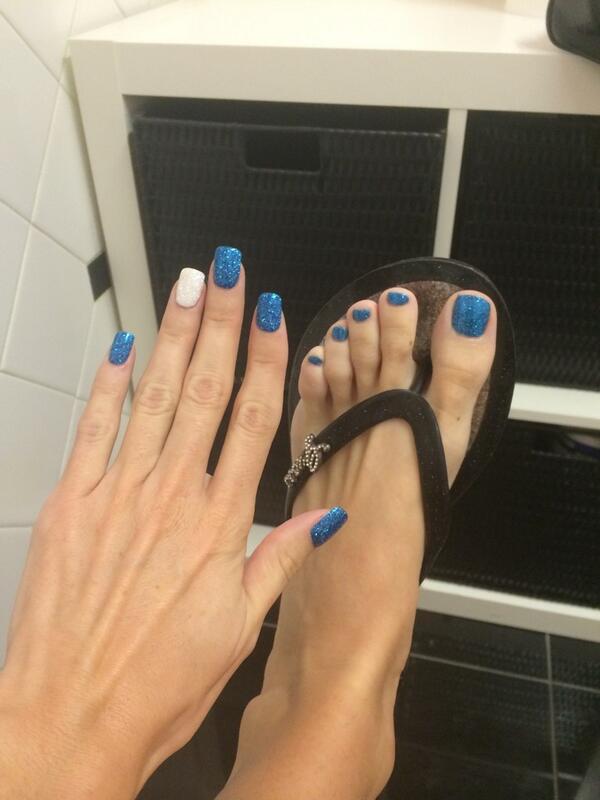 Jennifer Darks Feet 