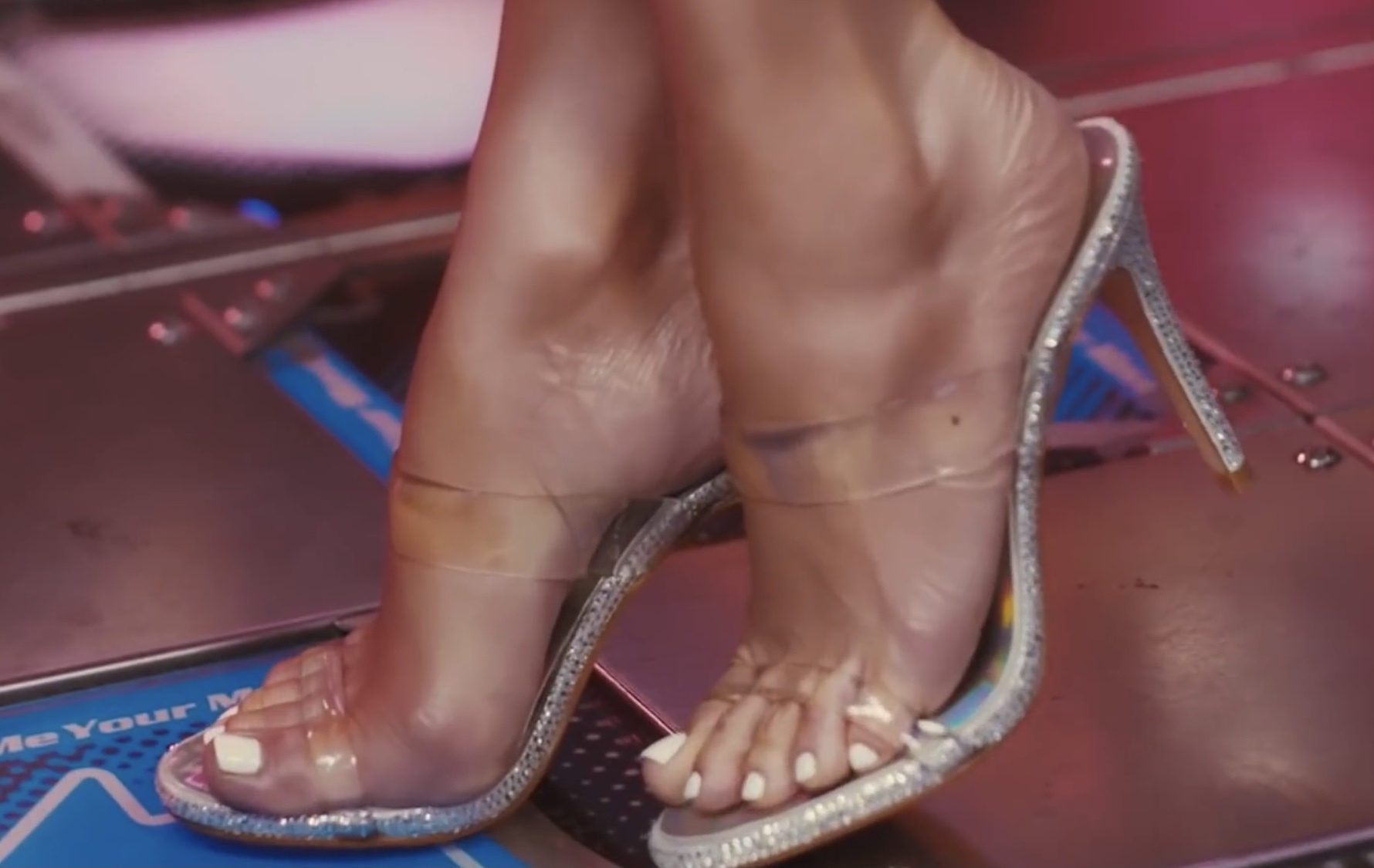 People who liked Jennifer Lopez's feet, also liked.