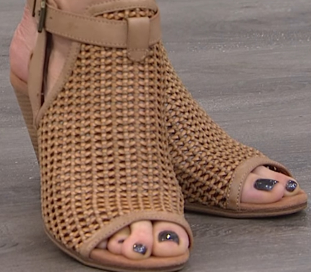 Jennifer Vivero feet photo 191162944 Jennifer Vivero feet photo 191162944 - High quality celebrity feet picture