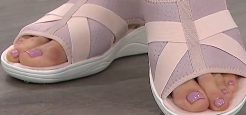 Jennifer Vivero feet photo 191162947 Jennifer Vivero feet photo 191162947 - High quality celebrity feet picture